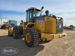 Used Deere Loader,Used Loader in yard,Front of used Loader